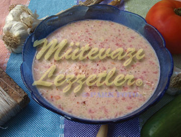 Acılı Soyuq Çorba