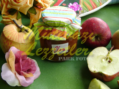 Düdüklüde Alma Marmalatı